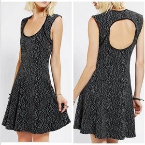 Silence and Noise, size L dress